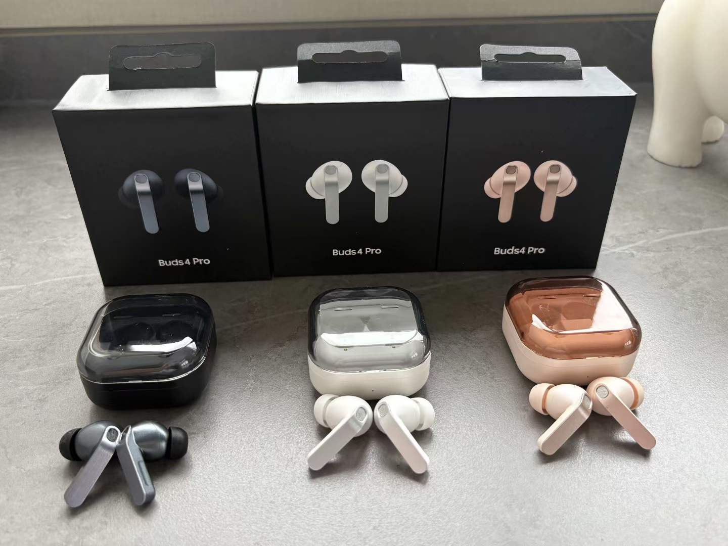 Buds4 pro moq 100 TWS earphones Bluetooth Headphones for Retail Shops | Wholesale Wireless Audio Accessories Supplier